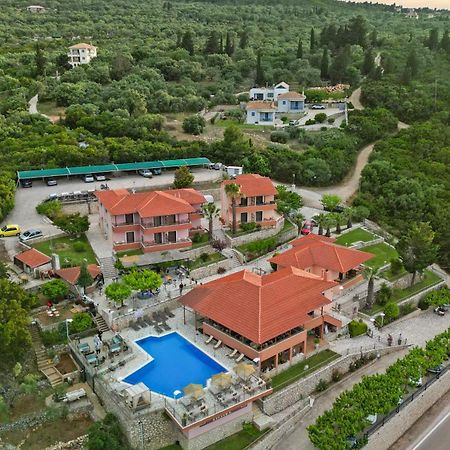 Semiramis Frínion Exterior foto